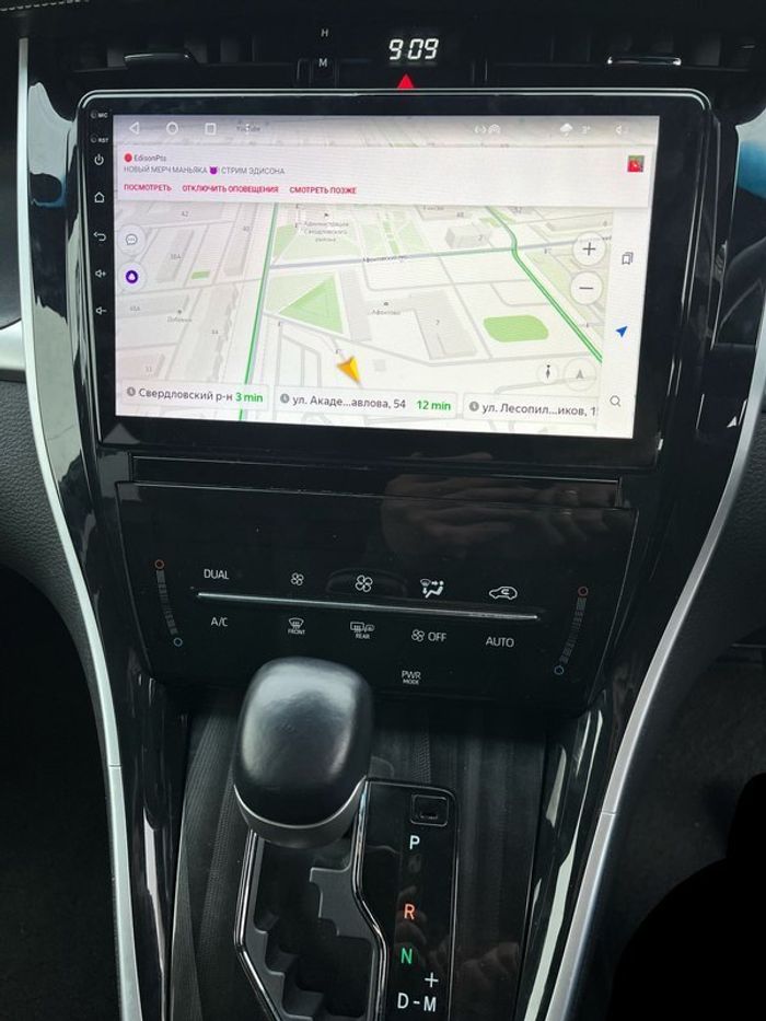 Магнитола для Toyota Harrier 3 XU60 2013-2017 (большая рамка) - Teyes CC2 PLUS на Android 10, ТОП процессор, 4Гб+64Гб, 4G SIM-слот