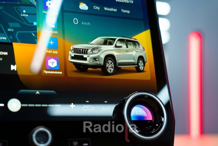 Магнитола для Toyota Land Cruiser Prado 150 2013-2023 - RDL-Prado-AC монитор 13.1" на Android 13, Быстрая, CarPlay, 4G SIM-слот