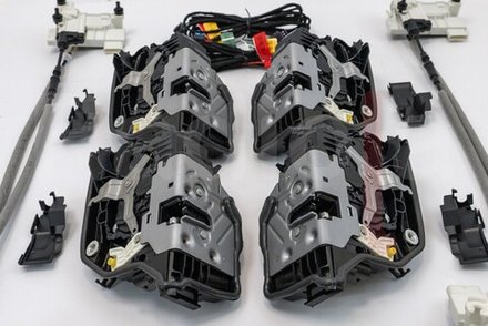 Автоматические доводчики на 4 двери для BMW 1/2/8 серии X1/X2/X3/X4 2014-2023 - RDL-SAA-Z04