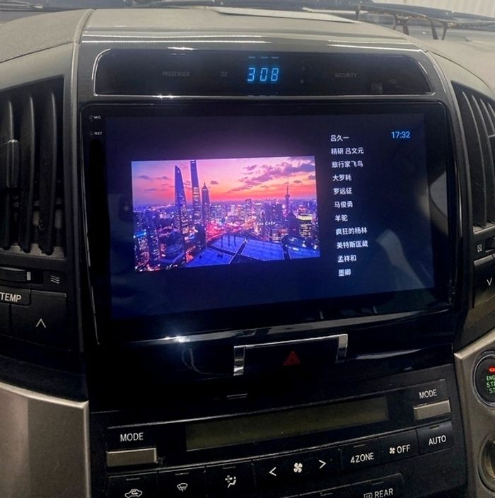 Магнитола для Toyota Land Cruiser 200 2007-2015 (экран климата внизу) - Teyes CC4-PRO монитор 10.36" 2K QLED на Android 13, Snapdragon 778G, ИИ, CarPlay, DSP, 4G SIM-слот