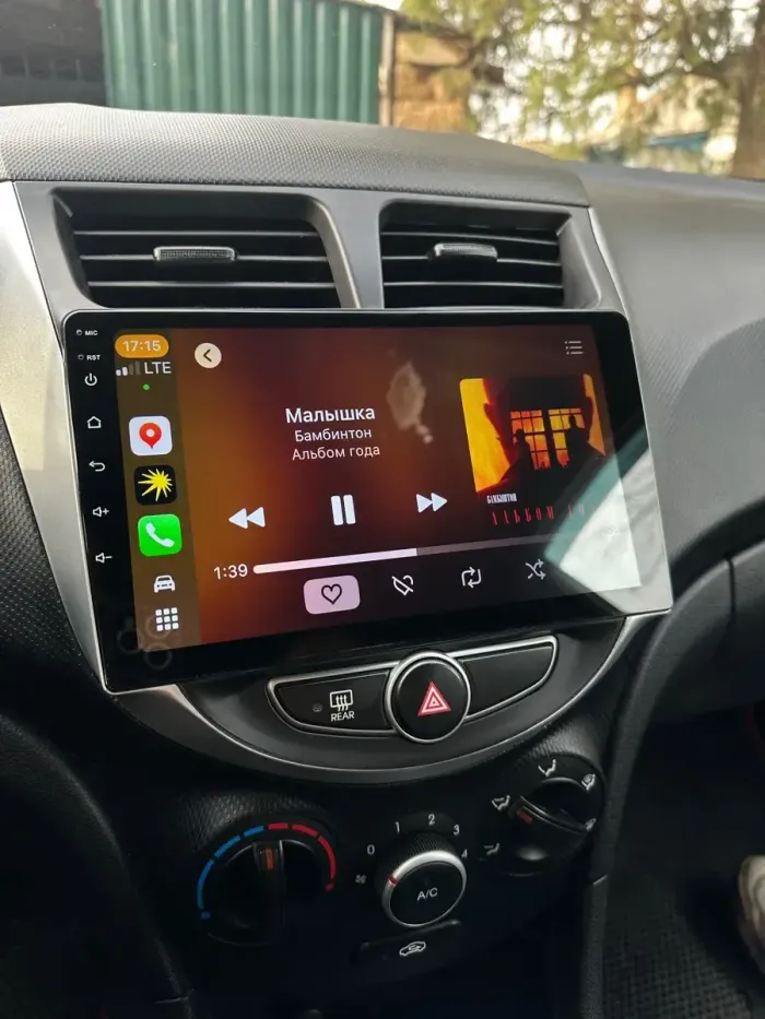 Магнитола для Hyundai Solaris (рамка серебристо-черная) 2010-2016 - Vaycar VA23-0067 на Android 13, Быстрая, 4G SIM-слот