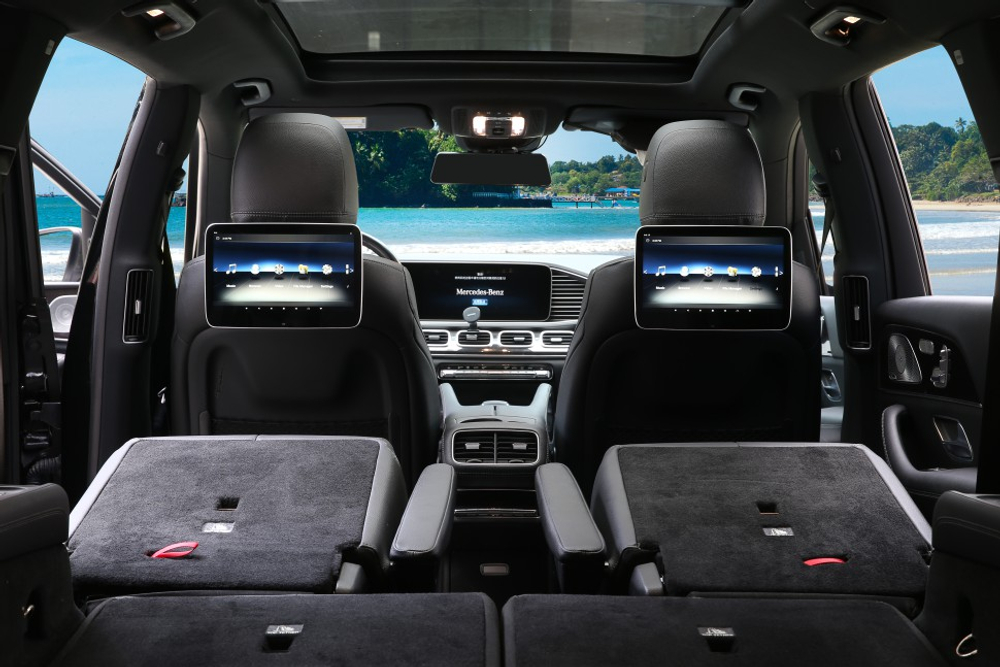Комплект из 2-х мониторов в Mercedes-Benz С/E/S/GLS/Vito/V260/G - RDL-1168 Benz с сенсорным экраном 11.6” (Full HD 1920x1280, Android 11, 8+128Gb, 4G)