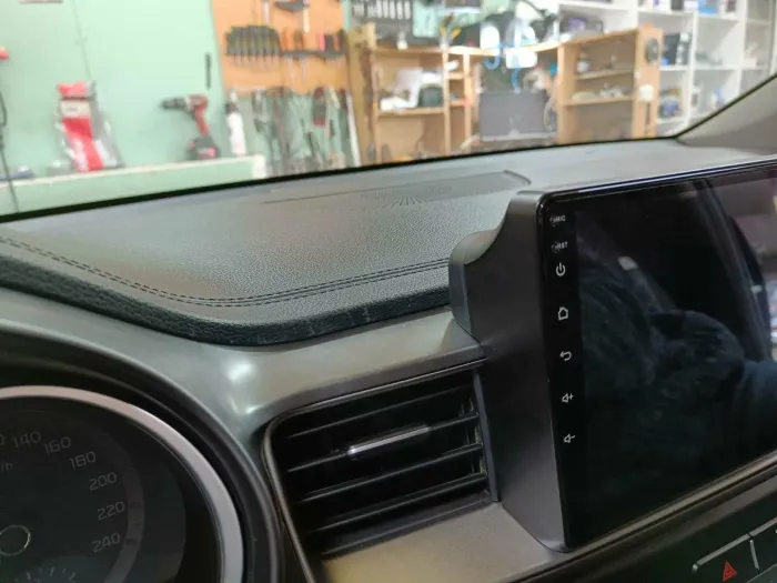 Магнитола для KIA Ceed 2018-2020 - Vaycar VA27-3267 на Android 13, 4G SIM-слот