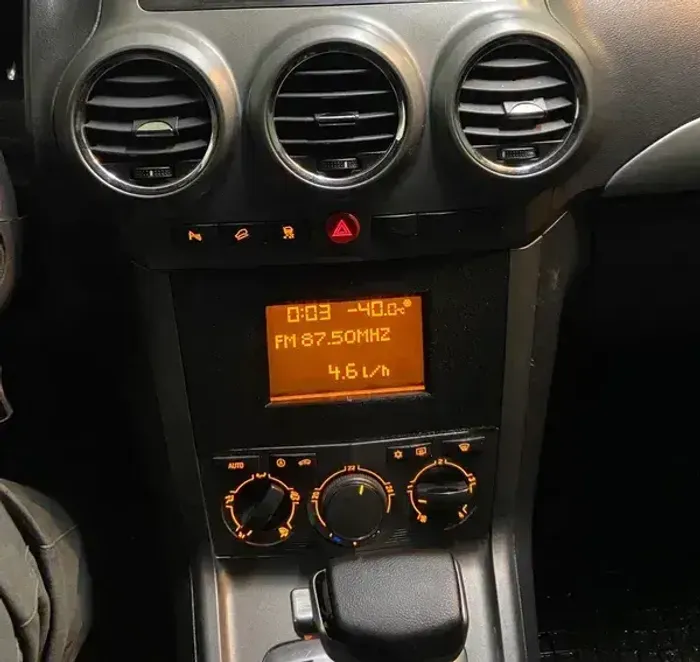 Магнитола для Opel Antara 2006-2015 (перенос БК вниз, серая) - Teyes LUX ONE 360 монитор 12.3" 2K QLED на Android 10, 6Гб+128Гб, CarPlay, 4G SIM-слот, 4 камеры в комплекте