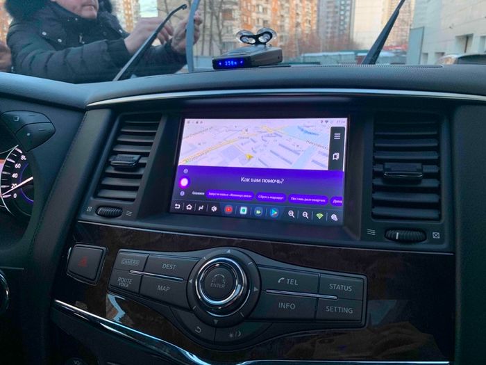 Магнитола для Nissan Patrol Y62, Infiniti QX56/QX80 2010-2017 (рамка тип 3) - Teyes CC3L монитор 9" IPS на Android 10, 8-ядер, CarPlay, 4G SIM-слот