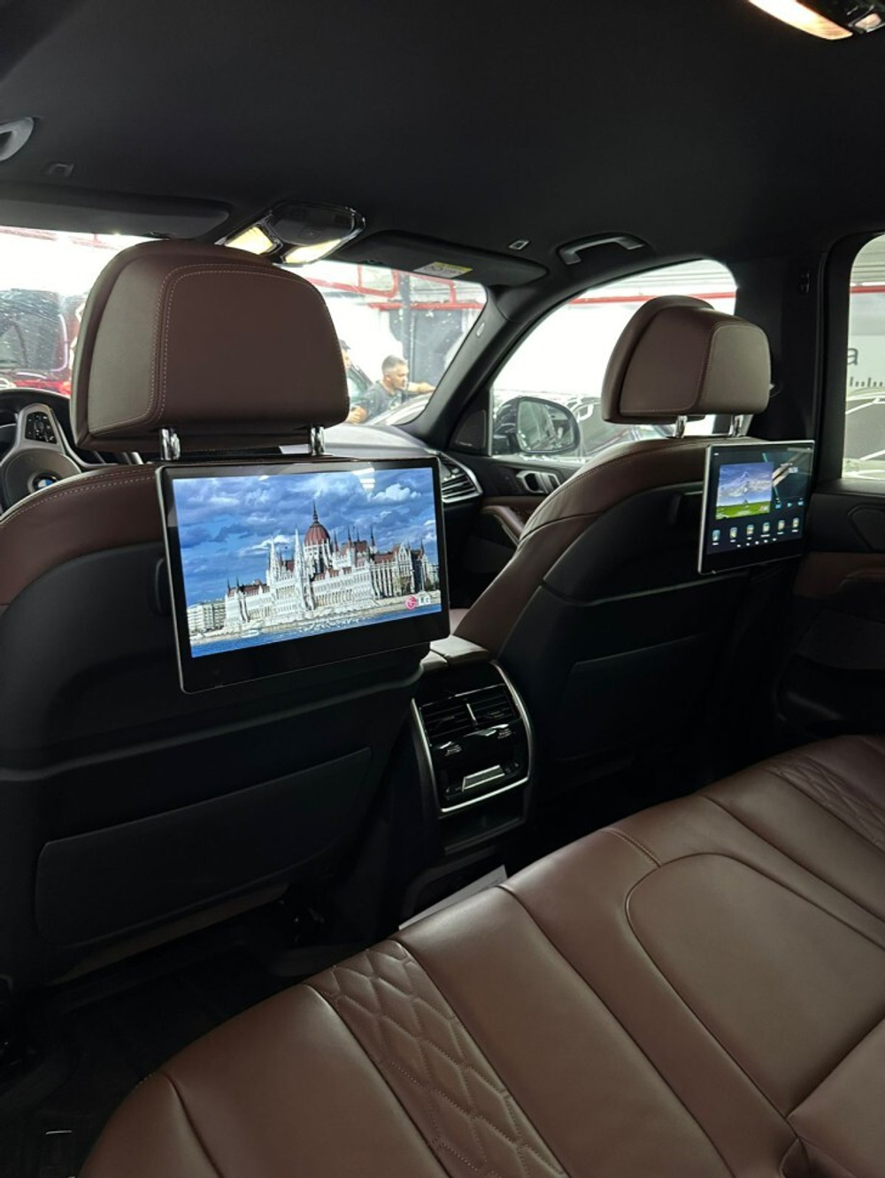 Комплект мониторов на подголовник для BMW G серии - RDL-1188 BMW с сенсорным экраном 12,3” (IPS 1920 х 1280, Android 11, 8+128Gb)