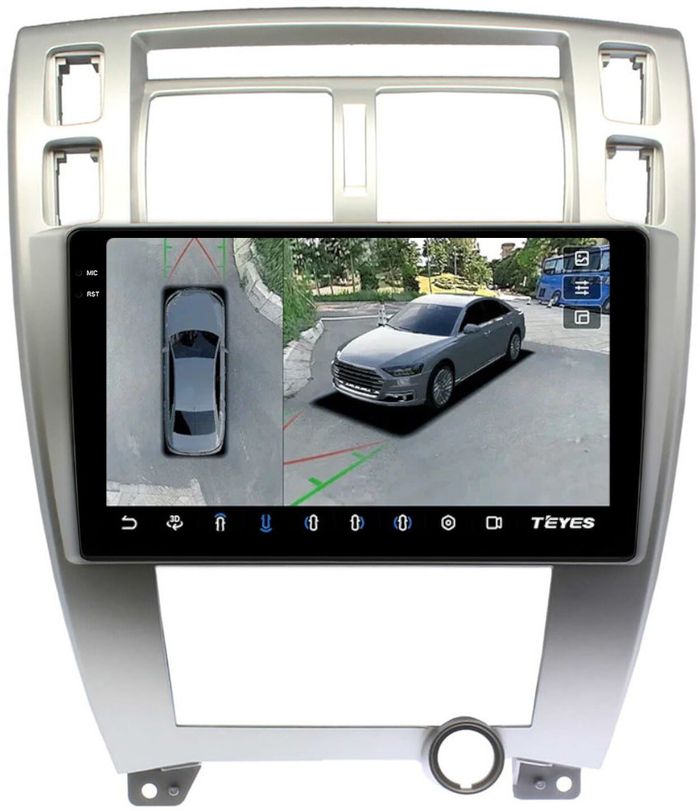Магнитола для Hyundai Tucson 1 2004-2009 (рамка серебро) - Teyes CC3-2K-360 монитор 13" 2K QLED на Android 10, 6Гб+128Гб, CarPlay, 4G SIM-слот, 4 камеры в комплекте