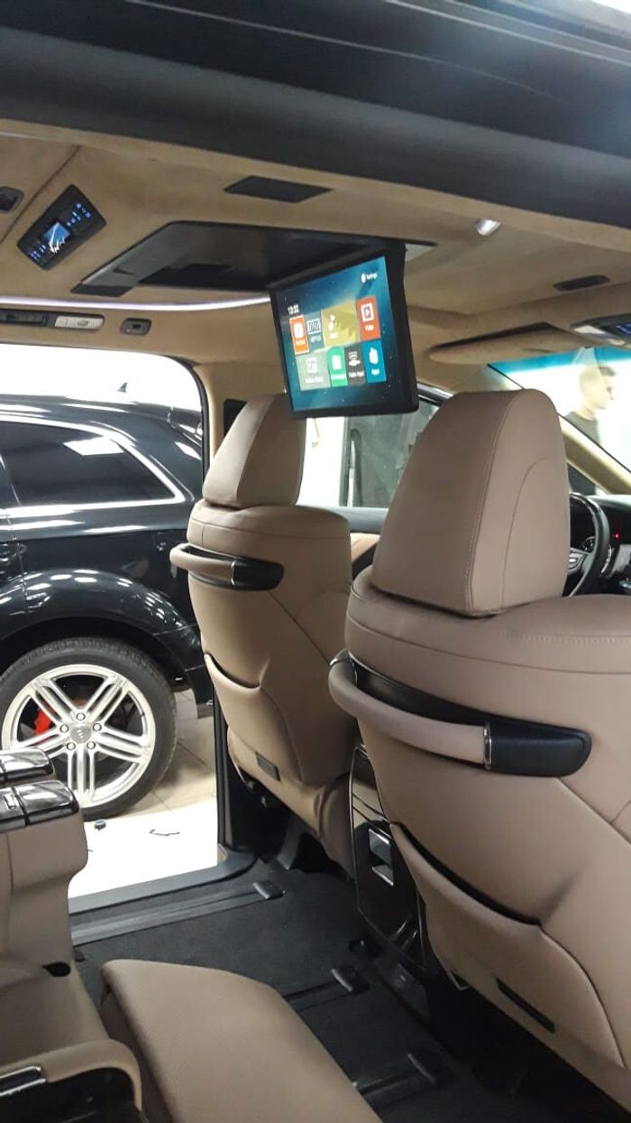 Монитор потолочный для Toyota Alphard - ERGO ER15AFL с экраном 15.6” (1920х1080 FullHD, Android, 3+32Gb) серый