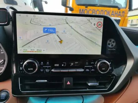 Магнитола для Toyota Highlander 4 2019-2024+ (взамен 8" экрана, Европа/США) - Kuberg ZH-T1215 на Android 12, 8Гб+128Гб, 4G SIM-слот, CarPlay
