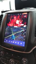 Магнитола для Jeep Cherokee 2014-2023 - Teyes TPRO 2 монитор 9.7" QLED в стиле "Тесла" на Android 10, Быстрая, 4G SIM-слот