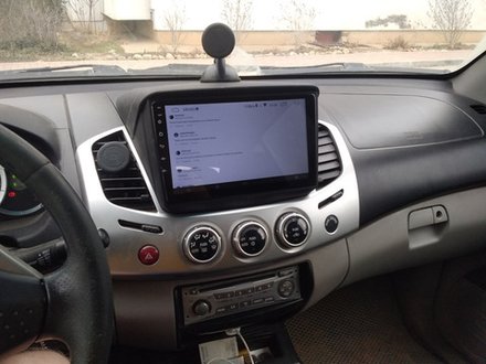 Магнитола для Mitsubishi L200, Pajero Sport 2006-2016 - Parafar PF220UHD на Android 13, QLED, ТОП процессор, 8Гб+128Гб, CarPlay, 4G SIM-слот