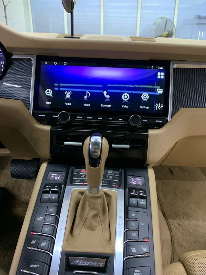 Магнитола для Porsche Macan 2014-2016 (CDR3.0/PCM3.0) - Kuberg KP-P1202 монитор 12.3" на Android 10, 6Гб+128Гб, CarPlay, 4G SIM-слот
