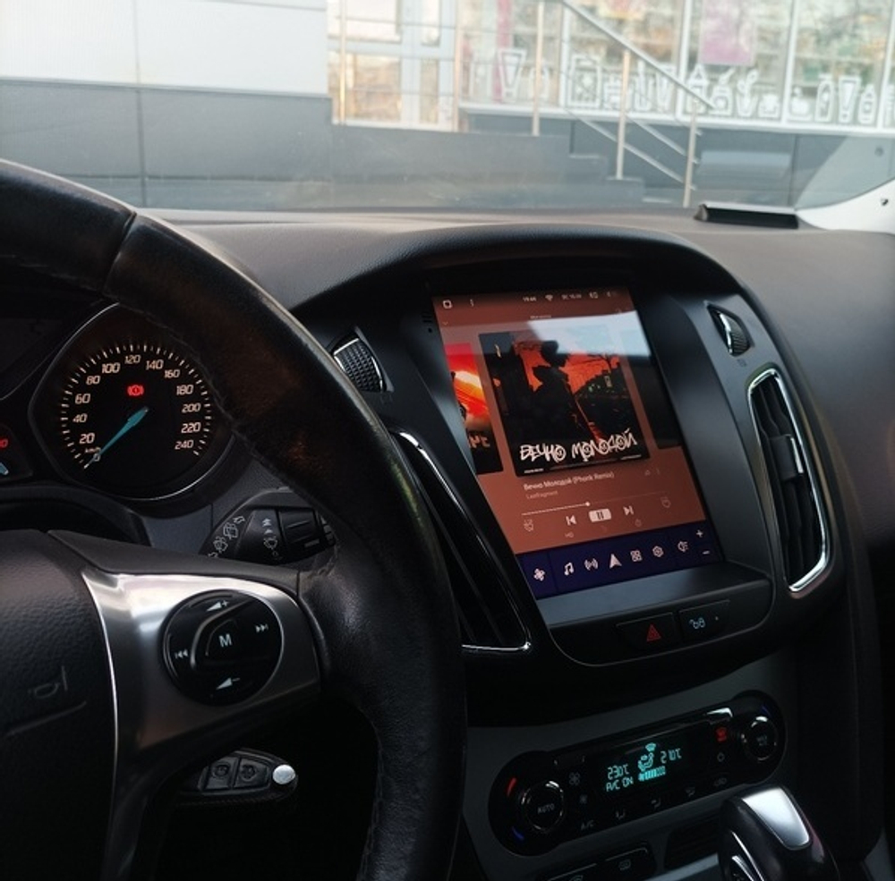 Магнитола для Ford Focus 3 2011-2019 - Teyes TPRO 2 монитор 9.7" QLED в стиле "Тесла" на Android 10, TS10, 4G SIM-слот