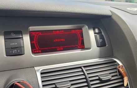 Магнитола для Audi Q7 2009-2015 (монохром) - RDL-8802M монитор 10.25" на Android 11, 8Гб+128Гб, CarPlay, 4G SIM-слот