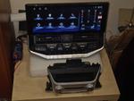 Магнитола для Toyota Land Cruiser 200 2015-2021 (с JBL и 360) - Carsys ZHT1604 монитор 16.3"! на Android 13, Быстрая, Carplay, 4G SIM-слот, блок климата и беспроводная зарядка