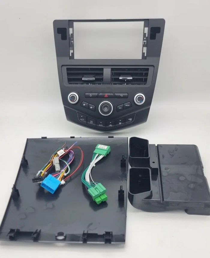 Магнитола для Honda Accord 7 2003-2008 - Kuberg KP-1218 монитор 12.3" в стиле Audi на Android 11, CarPlay, 4G SIM-слот