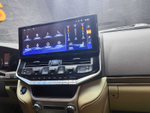 Магнитола для Toyota Land Cruiser 200 2015-2021 (без JBL) - Kuberg ZH-T1603 монитор 16.3"! на Android 12, 8/128ГБ, 4G SIM-слот, блок климата и беспроводная зарядка