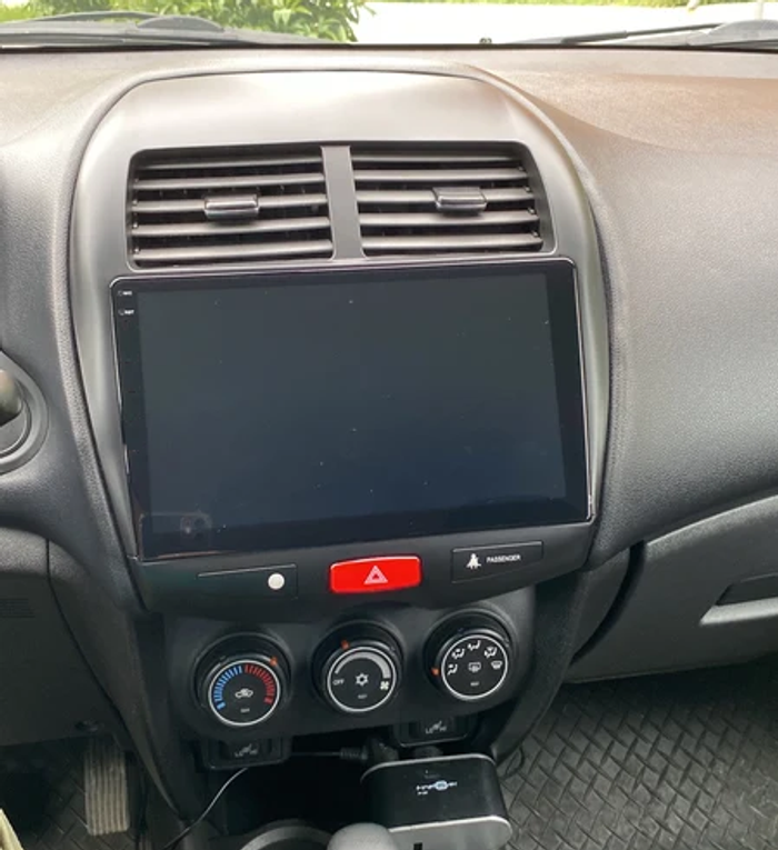 Магнитола для Mitsubishi ASX, Peugeot 4008, Citroen C4 Aircross 2010-2016 - FarCar BM026M-2K монитор 10.36" 2K QLED на Android 14, TS10, 4+32Гб, CarPlay, 4G SIM-слот