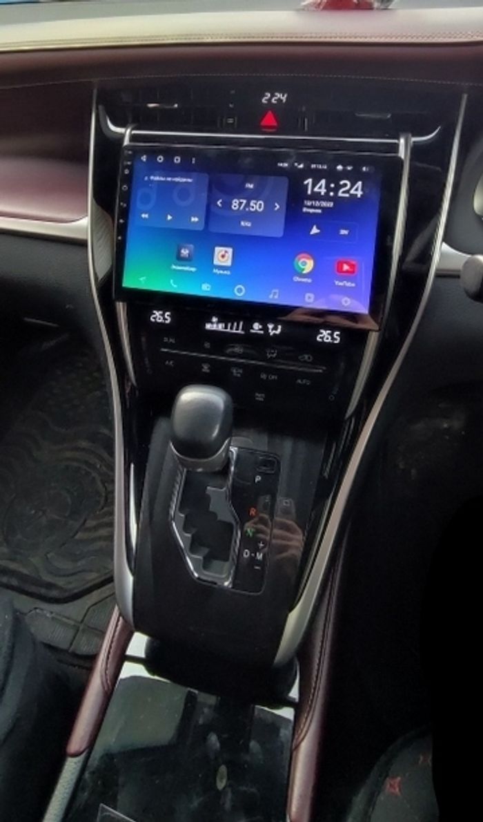 Магнитола для Toyota Harrier 3 XU60 2013-2020 (без JBL, рамка-накладка) - FarCar DX10-9534F2 монитор 10.36" IPS на Android 13, 4+64Гб, CarPlay