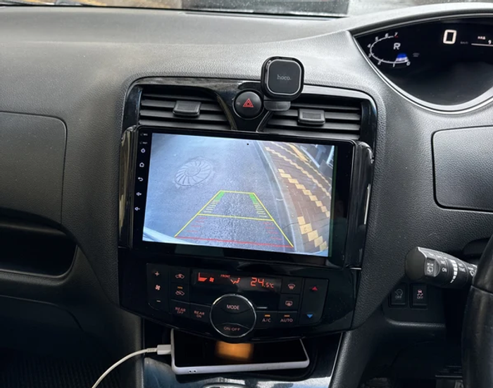 Магнитола для Nissan Serena 2010-2016 - Canbox 9229 Qled, Android 10, ТОП процессор, SIM-слот