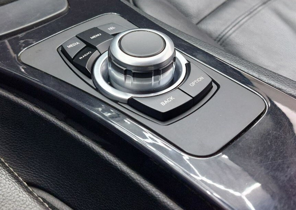 Магнитола для BMW 3-серия E90 2005-2012 (врезка по шаблону) - Parafar PF5273i6/128 монитор 10.25" на Android 13, 6Гб+128Гб, CarPlay, 4G SIM-слот, джойстик iDrive в комплекте