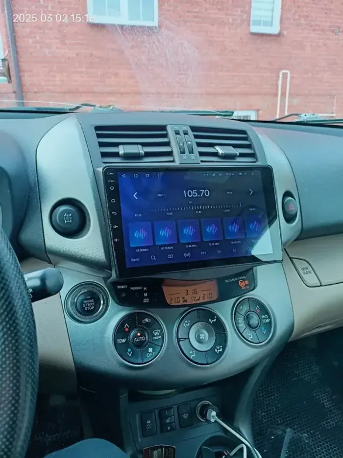 Магнитола для Toyota RAV4 3 2005-2012, Vanguard - FarCar S280 монитор 9.5" IPS на Android 13, CarPlay