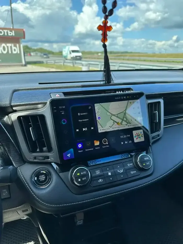 Магнитола для Toyota RAV4 XA40 2012-2019 - Parafar PF468RN2K на Android 13, QLED+2K, ТОП процессор, 4Гб+32Гб, CarPlay, 4G SIM-слот