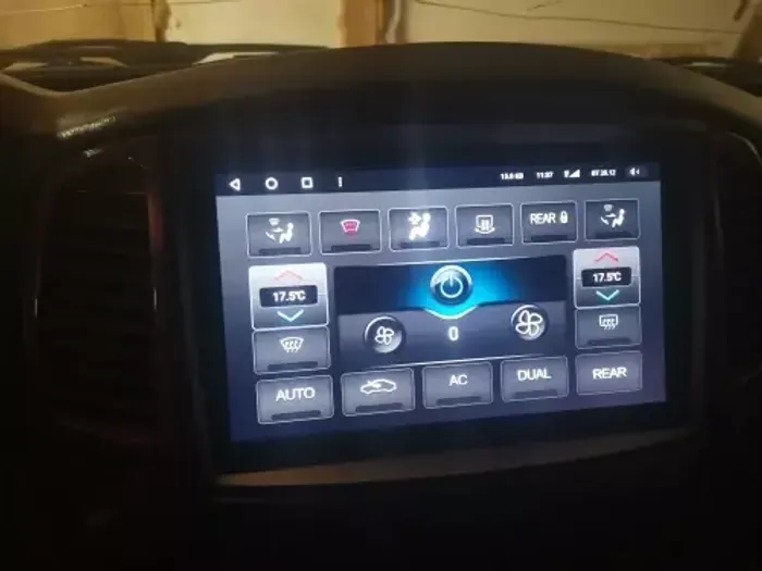 Магнитола для Toyota Land Cruiser 100, Lexus LX470 2002-2007 (климат на цветном экране) - Teyes CC2 PLUS Android 10, ТОП процессор, 4-64, SIM-слот