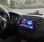 Магнитола для Volkswagen Tiguan 1 2011-2016 (аварийка прямоугольная, рамка чёрная) - FarCar BX489M-360 монитор 9.5" 2K QLED на Android 13, Быстрая, CarPlay, 4G SIM-слот, 4 камеры в комплекте