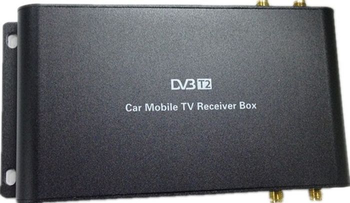 Автомобильный ТВ-тюнер DVB-T2 цифровой (4 антенны)