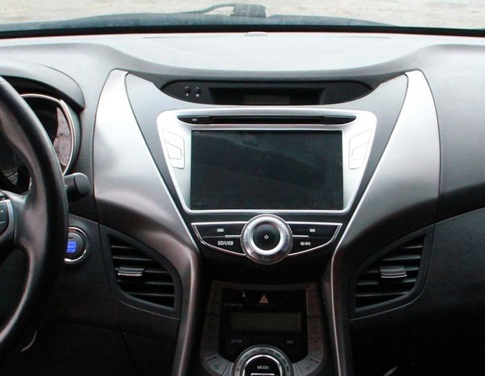 Магнитола для Hyundai Elantra 5 MD 2010-2013 - Vaycar VA23-0360 на Android 13, 8-ядер, 4G SIM-слот