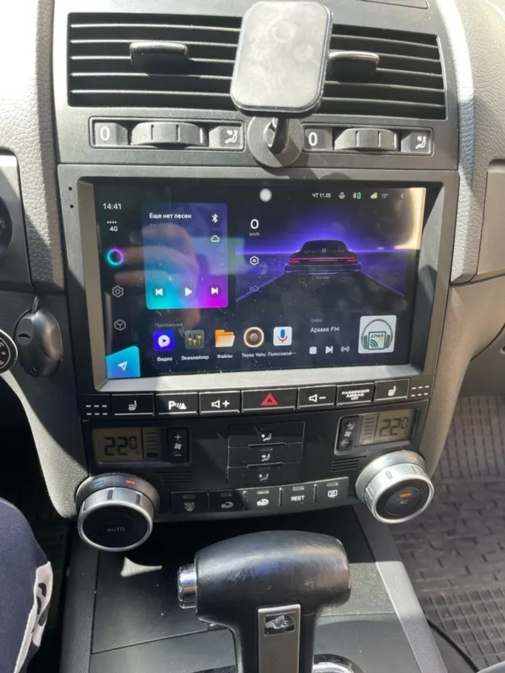 Магнитола для Volkswagen Touareg 1 2002-2010 (рамка с кнопками) - Teyes CC4-PRO монитор 9.5" 2K QLED на Android 13, Snapdragon 778G, ИИ, CarPlay, DSP, 4G SIM-слот