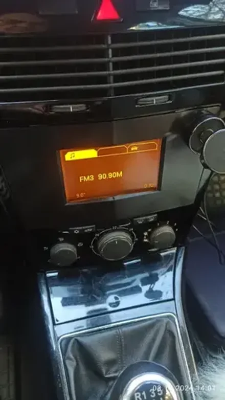 Магнитола для Opel Astra H (перенос БК вниз, черная) - Teyes CC3-2K-360 монитор 13" 2K QLED на Android 10, 6Гб+128Гб, CarPlay, 4G SIM-слот, 4 камеры в комплекте