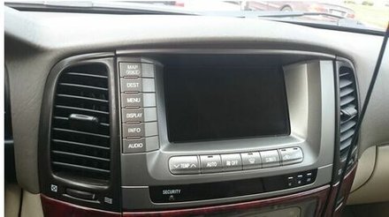 Магнитола для Toyota Land Cruiser 100, Lexus LX470 2002-2007 (климат на цветном экране) - FarCar монитор 12.3" 2K QLED на Android 14, TS10, CarPlay, 4G SIM-слот