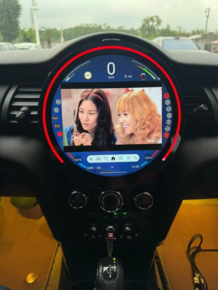 Магнитола для Mini Cooper R56 - Kuberg монитор 9" на Android 13, Быстрая, 4G SIM-слот