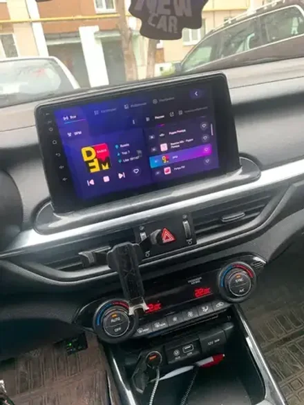 Магнитола для KIA Cerato 4 2018+ - FarCar BM1142M монитор 9.5" QLED на Android 14, TS10, 4+32Гб, CarPlay, 4G SIM-слот