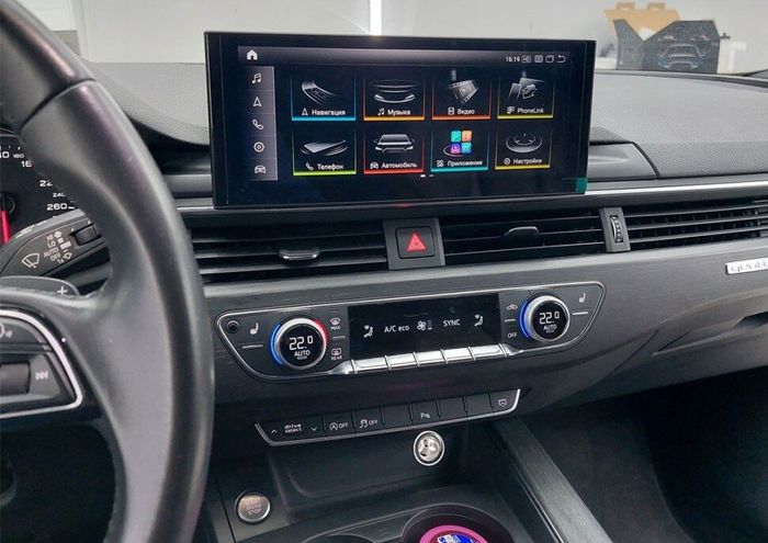Магнитола для Audi A4 2017-2020 - Kuberg HP-3213 монитор 12.3" в стиле Audi на Android 13, Быстрая, CarPlay, 4G SIM-слот