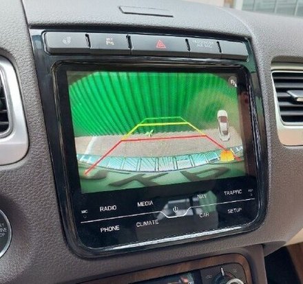 Магнитола для Volkswagen Touareg II 2010-2018 (RNS850) - все штатные функции и обогревы сохраняются) - RDL-TRG-H на Android 13, 8+128, CarPlay, 4G SIM-слот