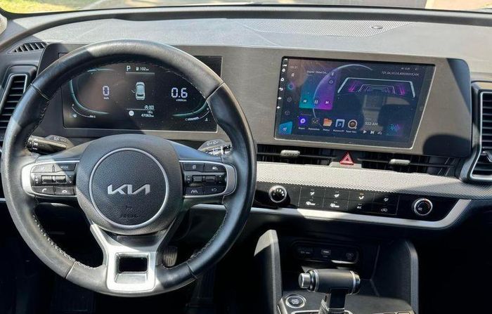 Магнитола для KIA Sportage 5 2021-2024+ (взамен 8", рамка широкая матовая) - FarCar DX10-7570W монитор 10.36" IPS на Android 13, 4+64Гб, CarPlay