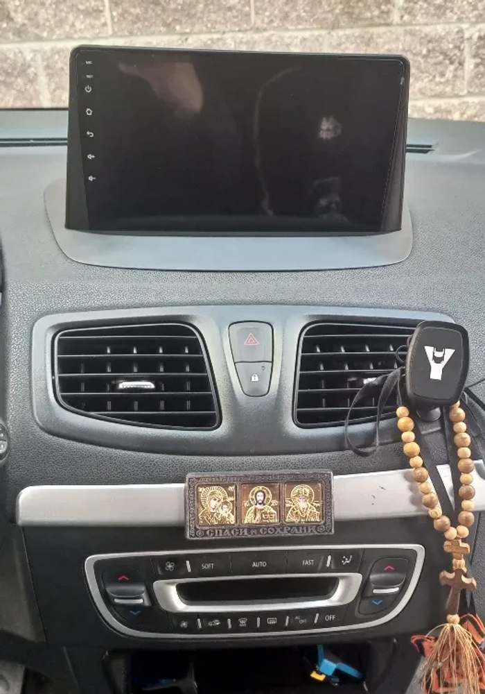 Магнитола для Renault Fluence/ Megane 2009-2017 - Canbox 9215 Qled, Android 10, ТОП процессор, SIM-слот